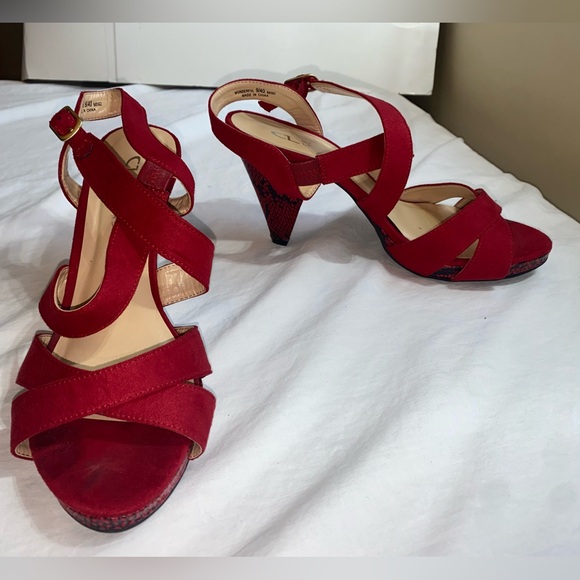 CL by Laundry Elegant Red Strappy Faux Snake Heels - Picture 8 of 12